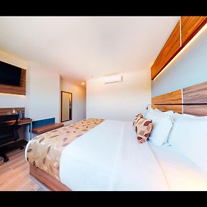Habitación con Cama Queen